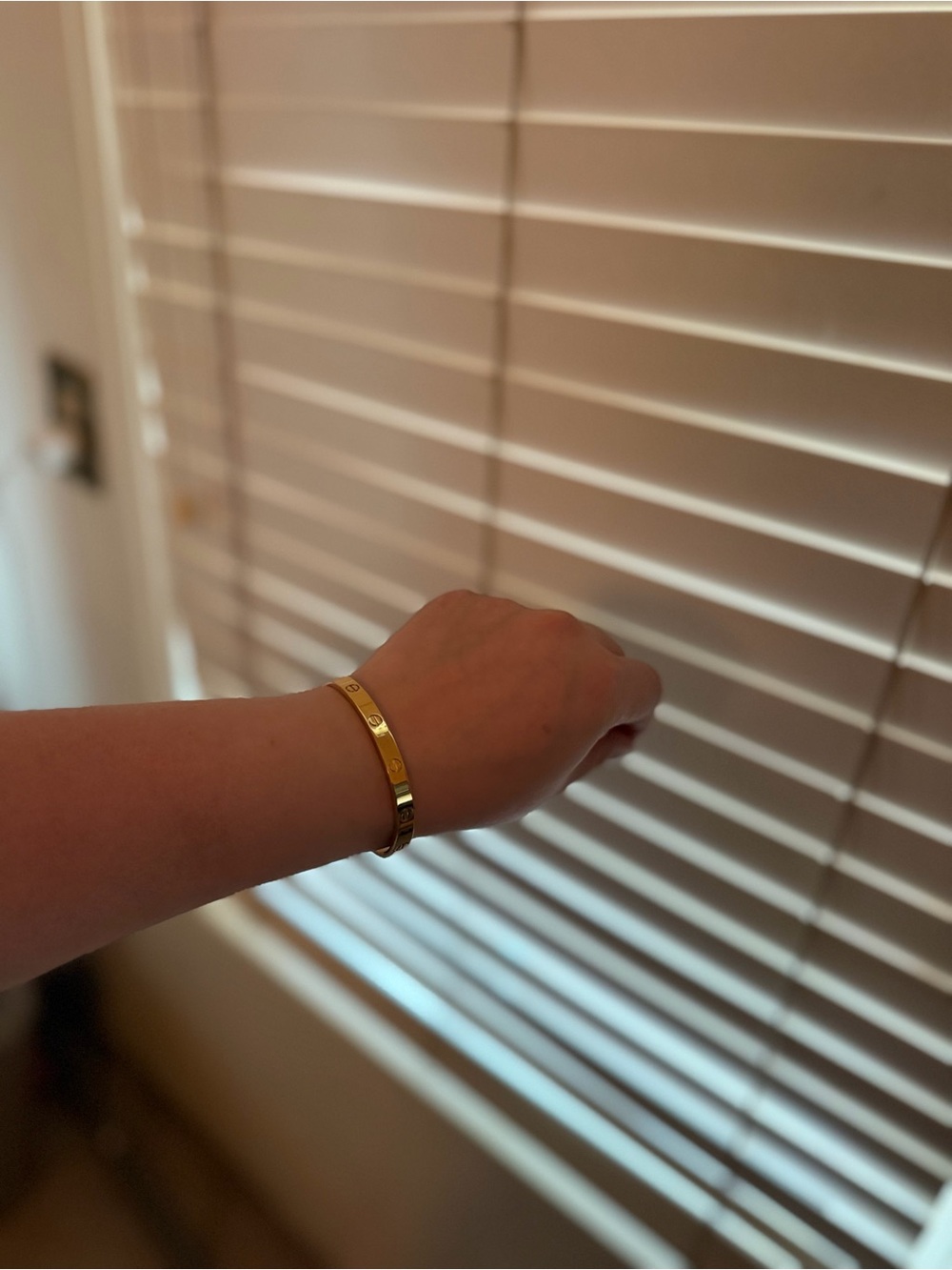 Classic Gold Screw Accent Bangle Bracelet - Women's Jewelry